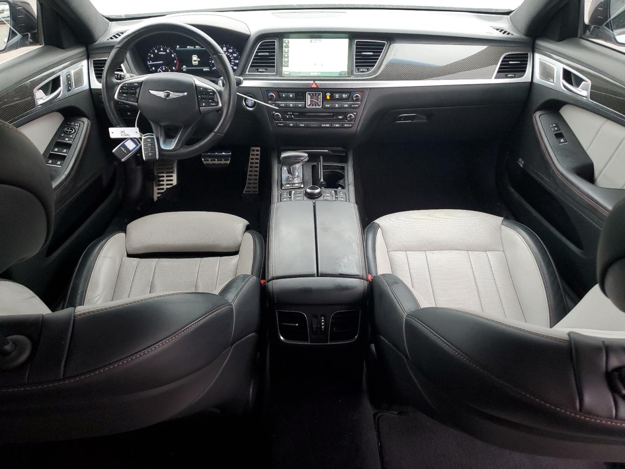 2019 Genesis G80 - Image 8