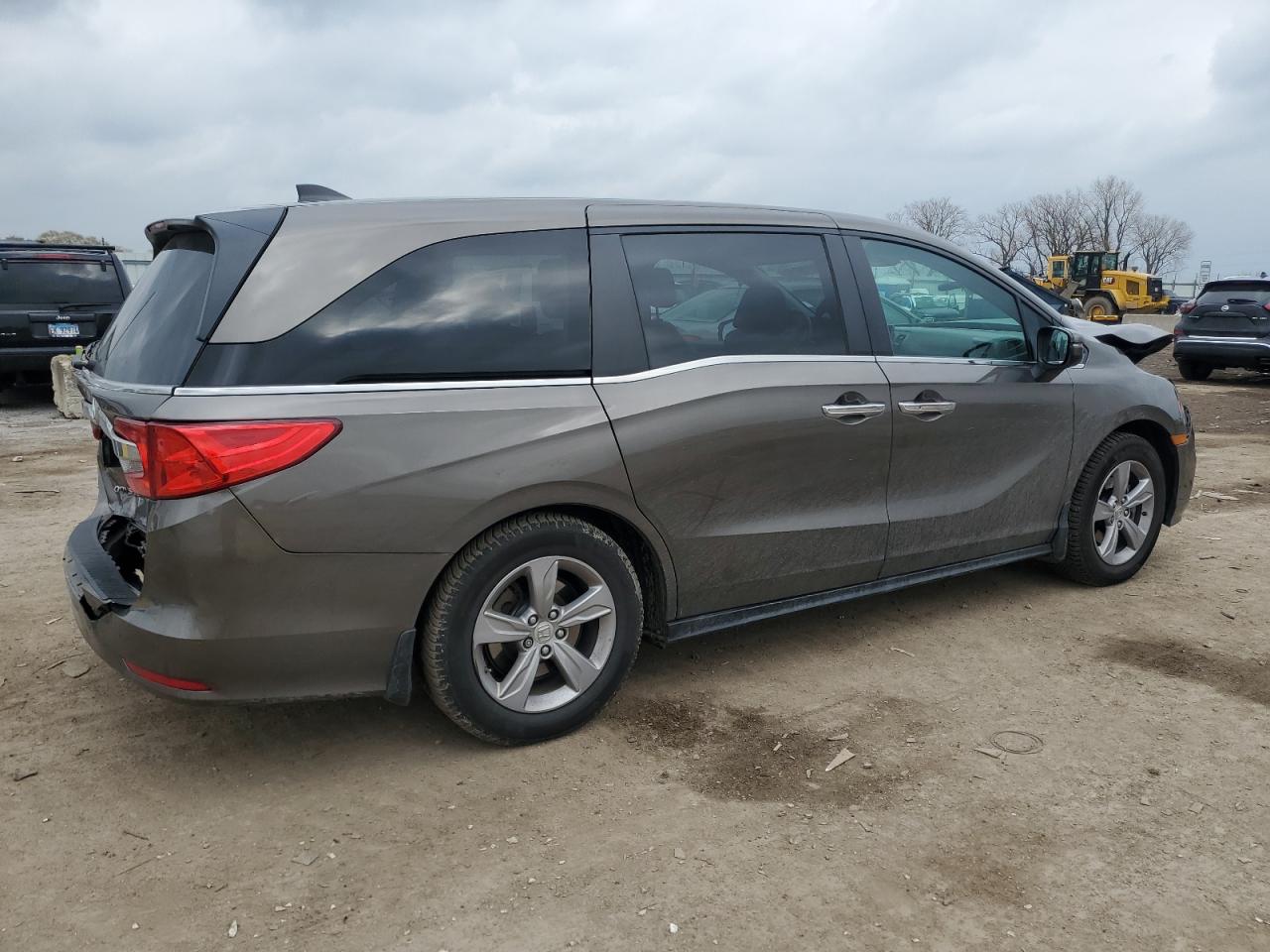 2018 Honda Odyssey - Image 3