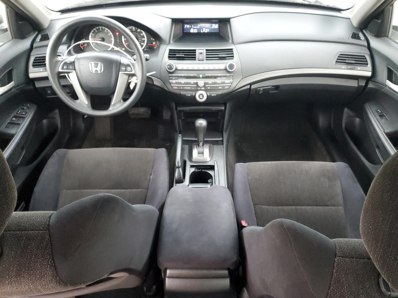 2010 Honda Accord - Image 8
