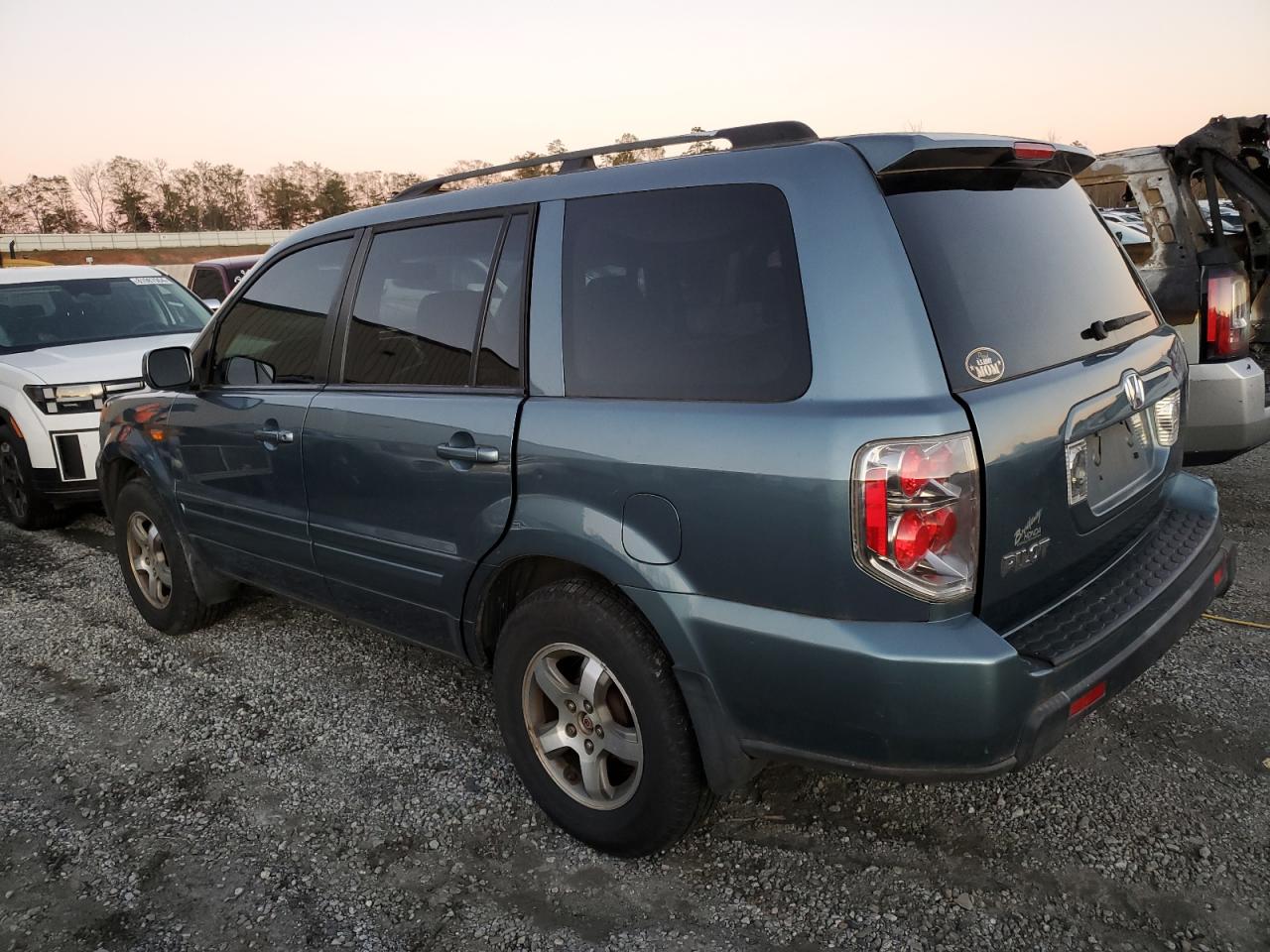 2007 Honda Pilot - Image 2