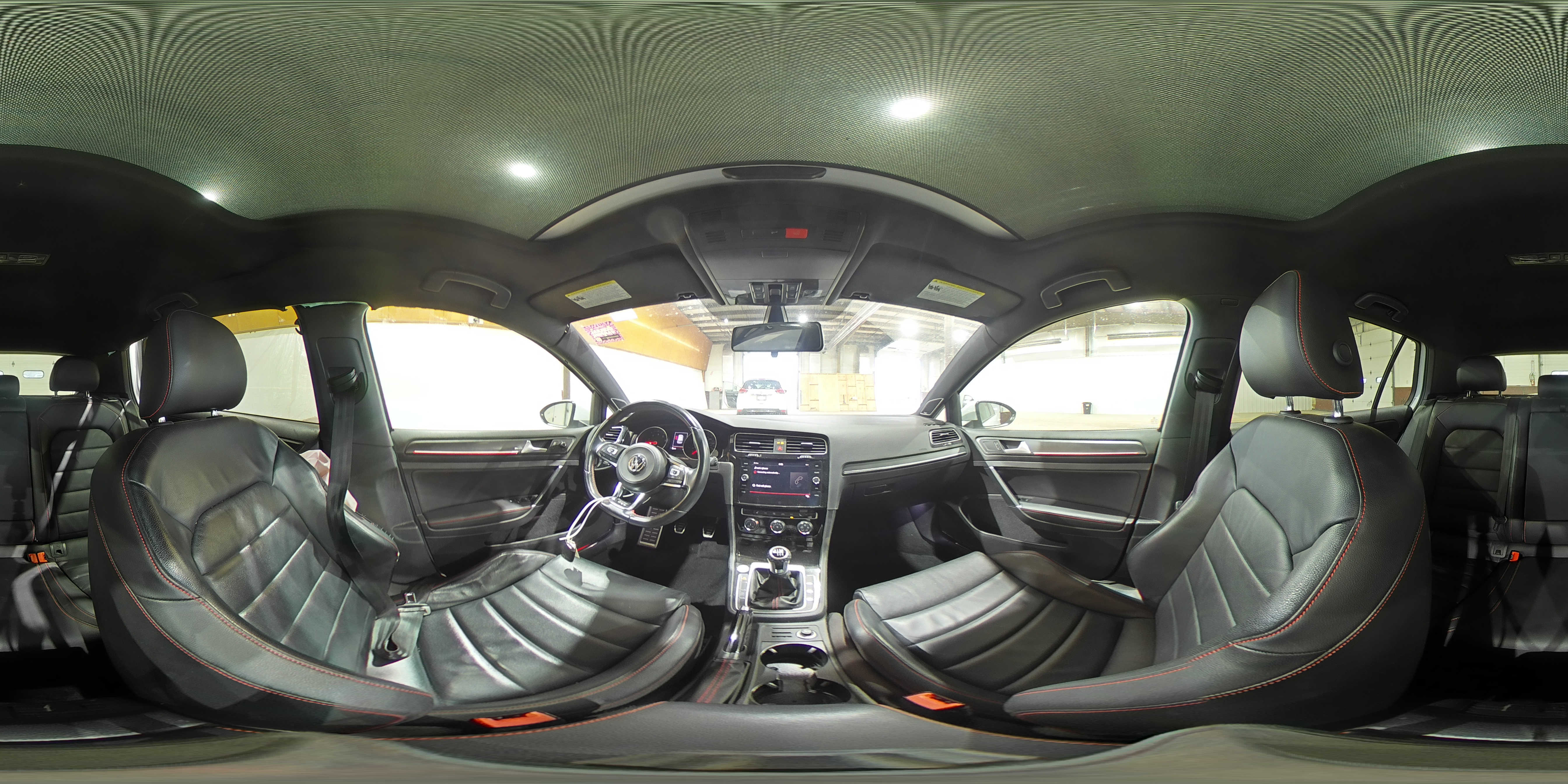 2019 Volkswagen GTI - Image 14