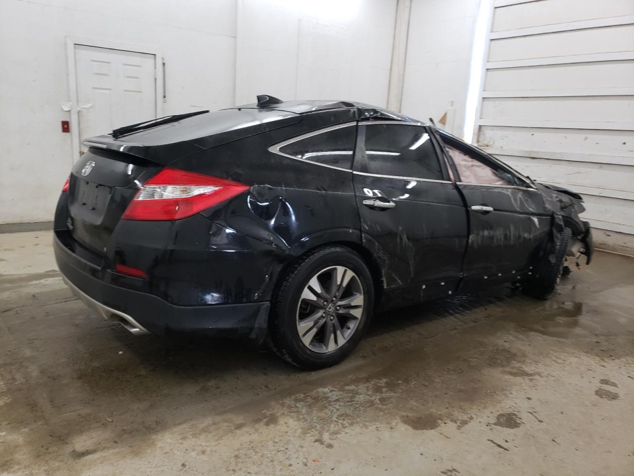2013 Honda Crosstour - Image 3