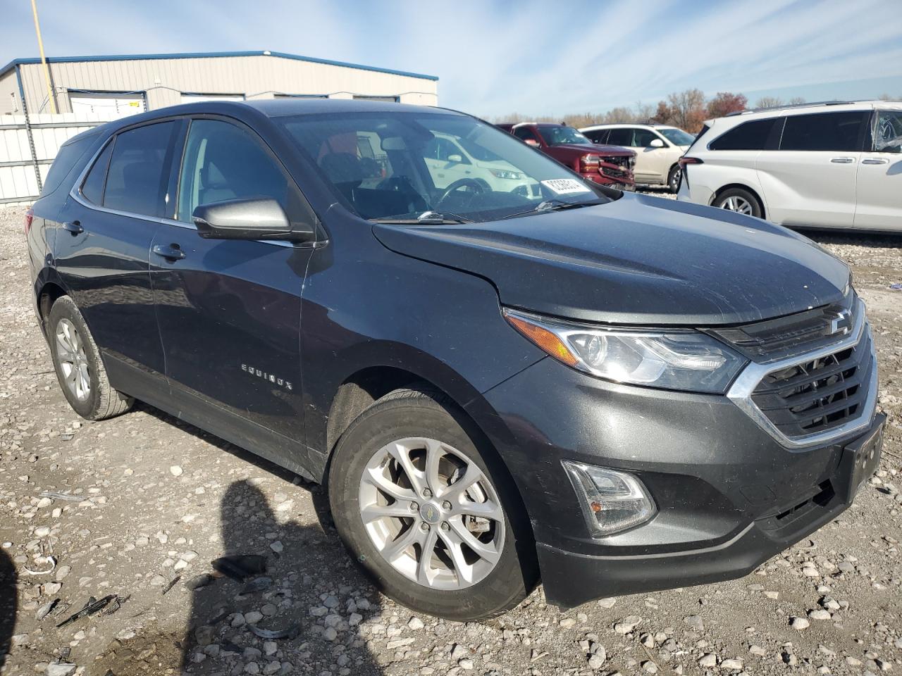 VIN 3GNAXJEV0JS628104 2018 CHEVROLET EQUINOX no.4