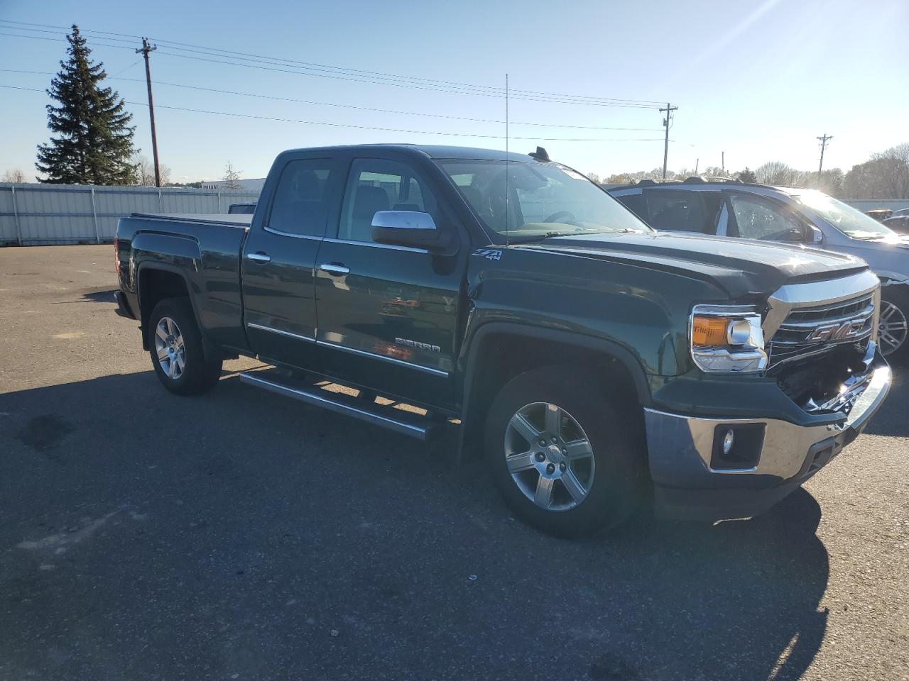 VIN 1GTV2VEC8FZ347869 2015 GMC SIERRA no.4