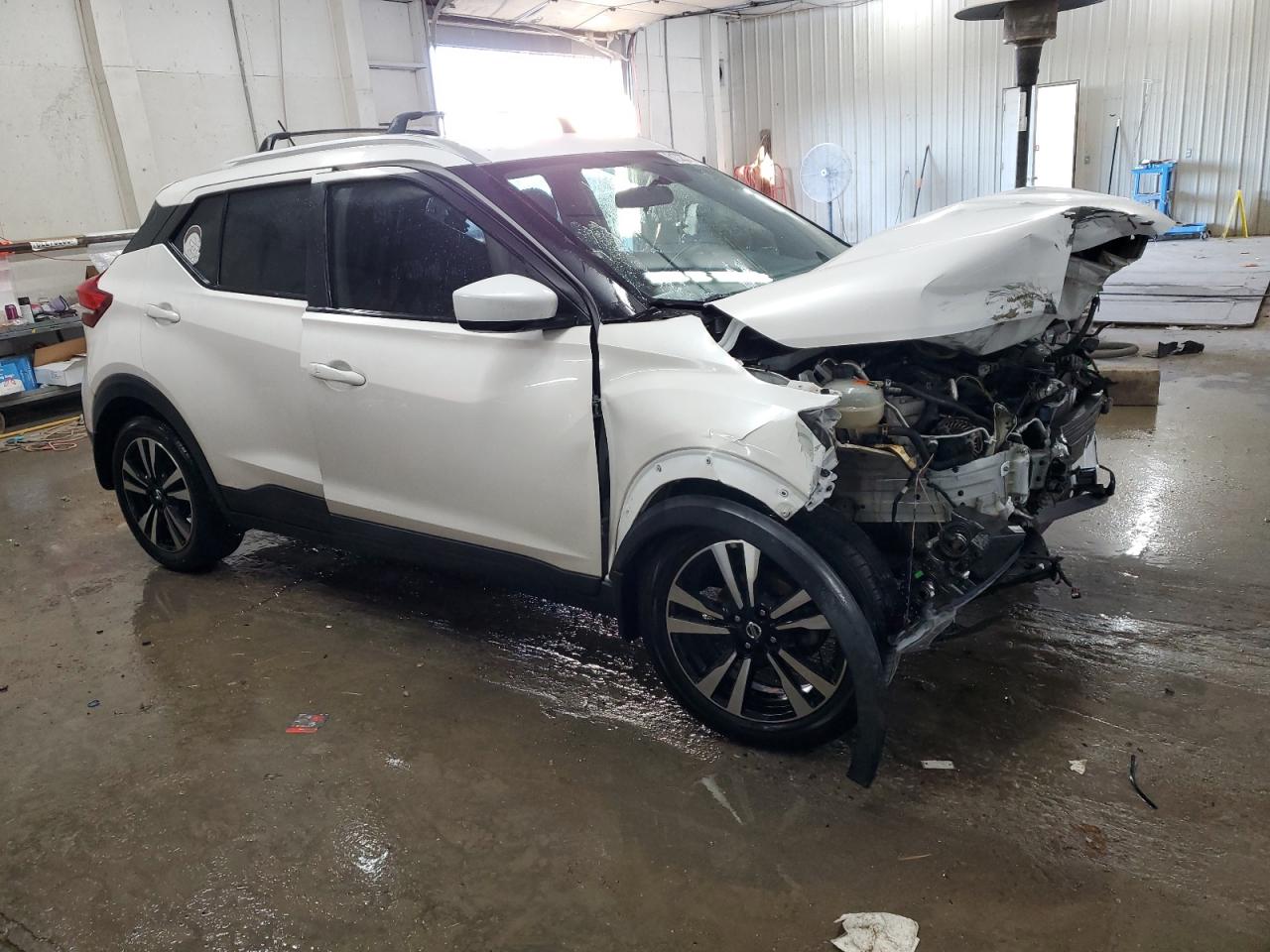 VIN 3N1CP5CU1JL508862 2018 NISSAN KICKS no.4