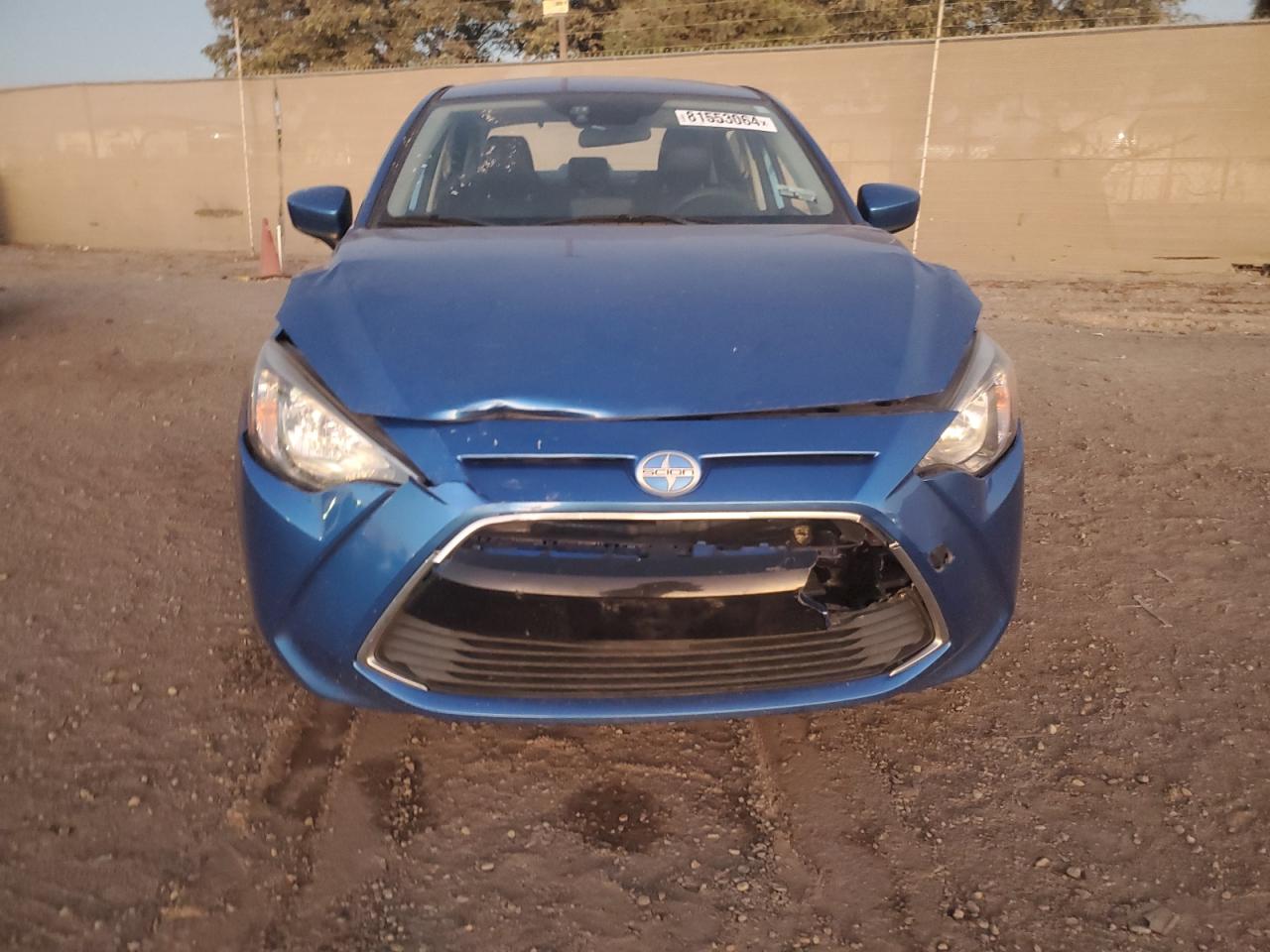 VIN 3MYDLBZV3GY139155 2016 TOYOTA SCION no.5