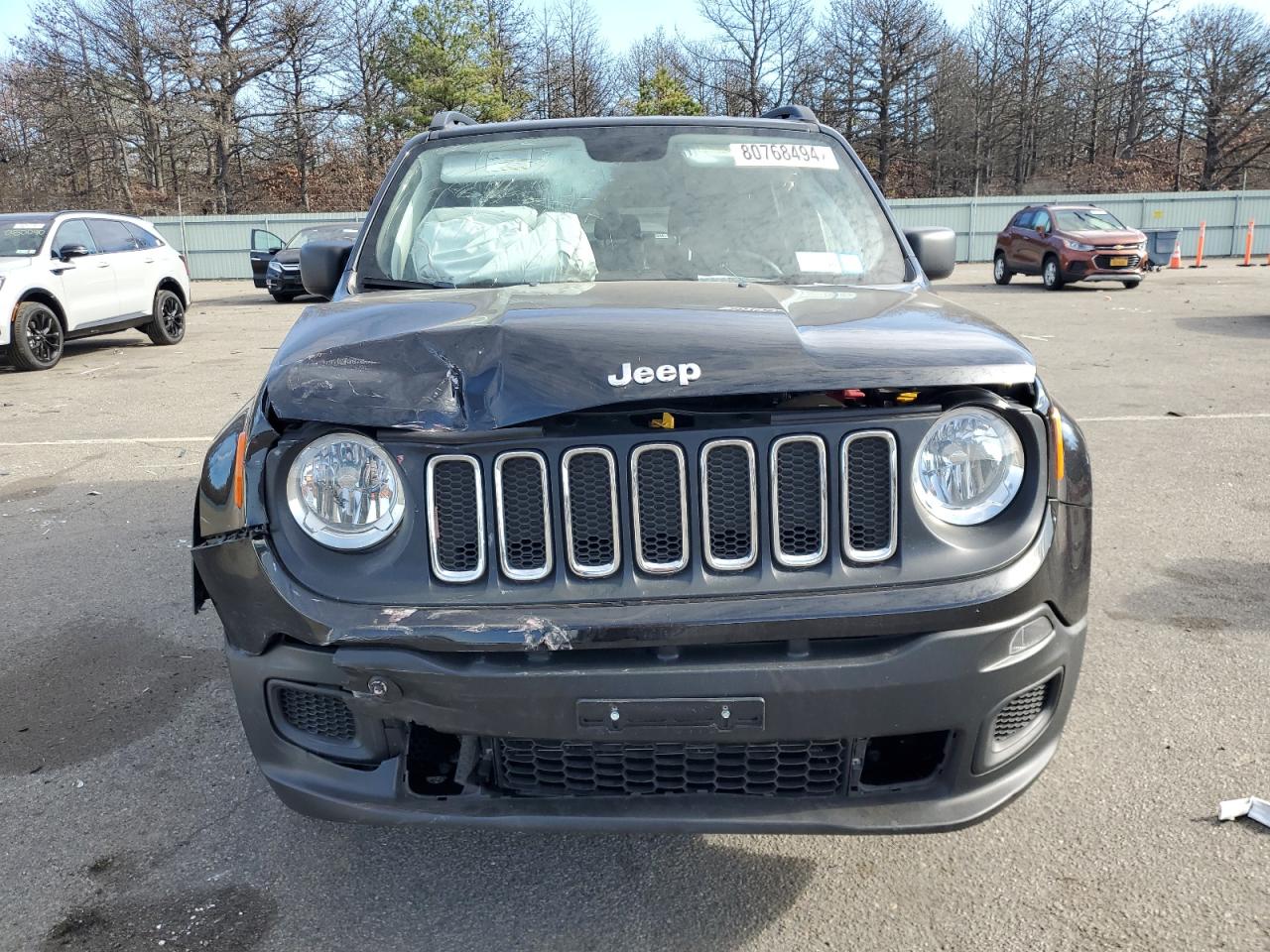 2018 Jeep Renegade - Image 5