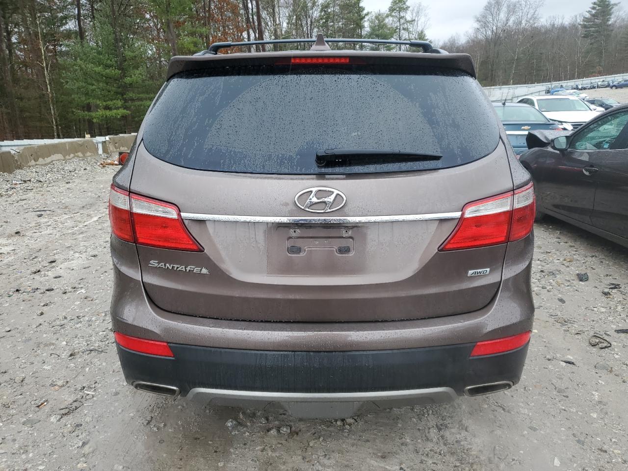 2014 Hyundai Santa Fe - Image 6