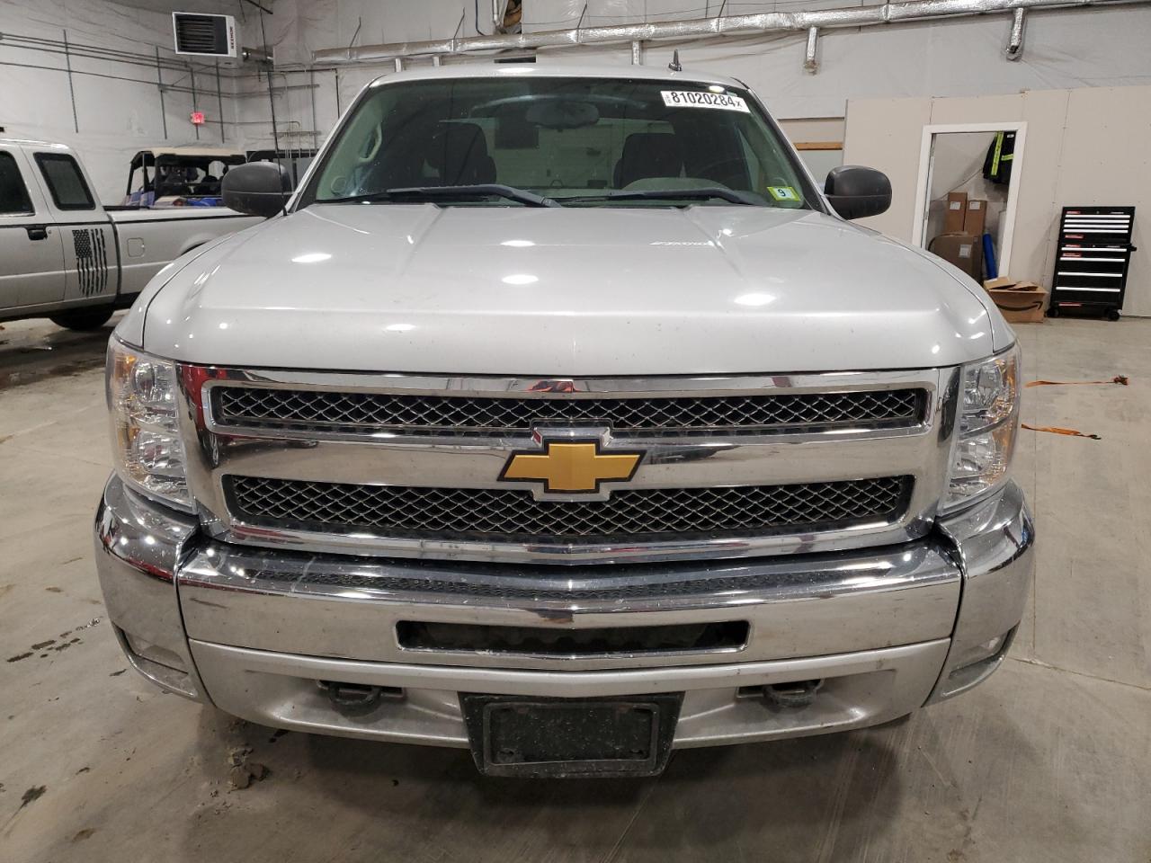 2012 Chevrolet Silverado - Image 5