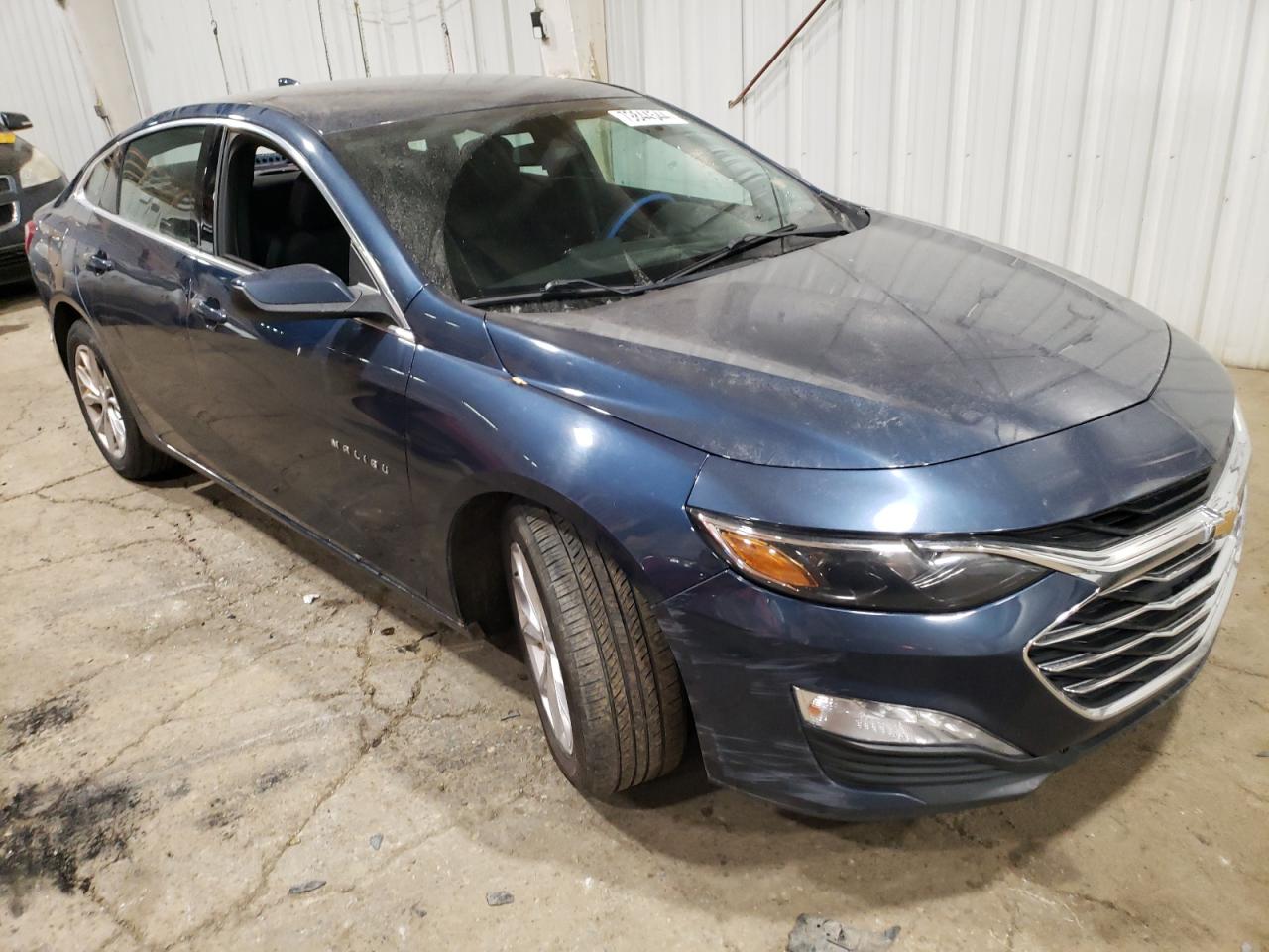 2019 Chevrolet Malibu - Image 4