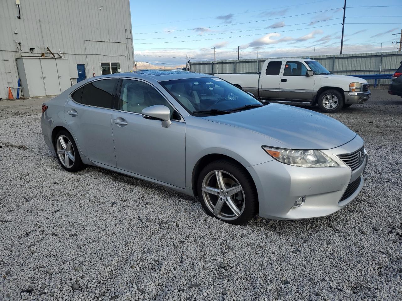 2014 Lexus ES - Image 4