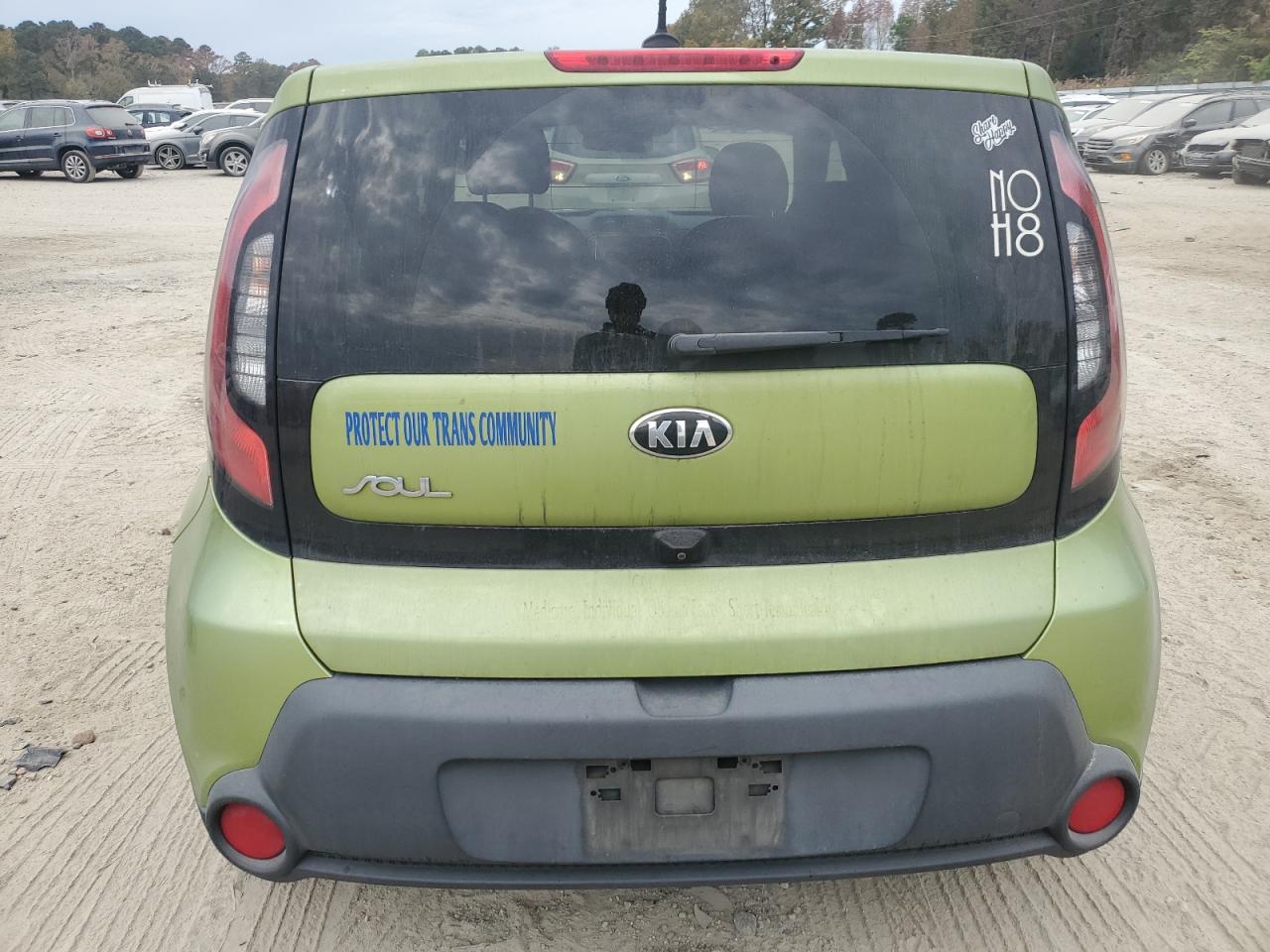 VIN KNDJN2A24G7871048 2016 KIA SOUL no.6