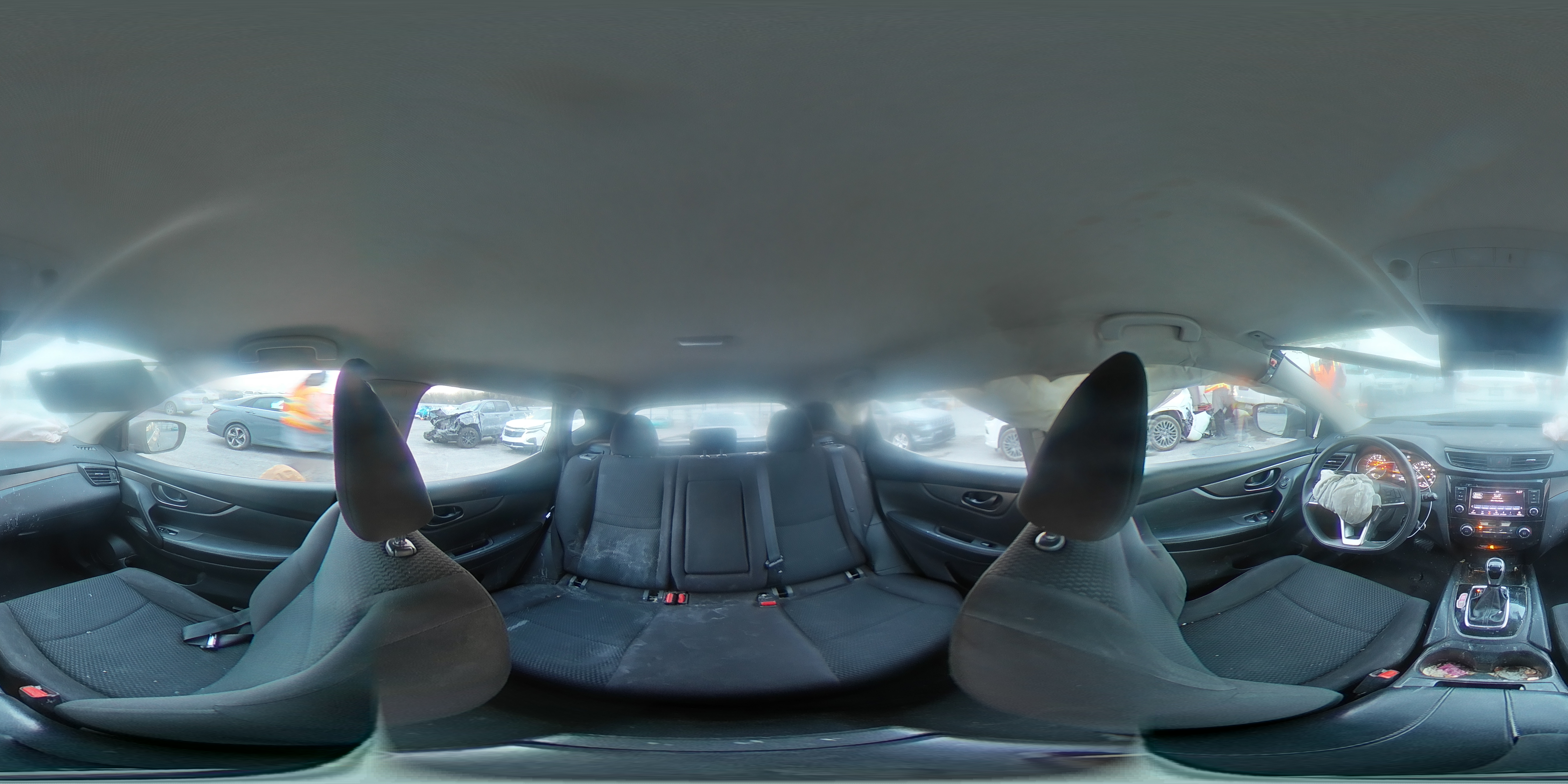 2019 Nissan Rogue - Image 13