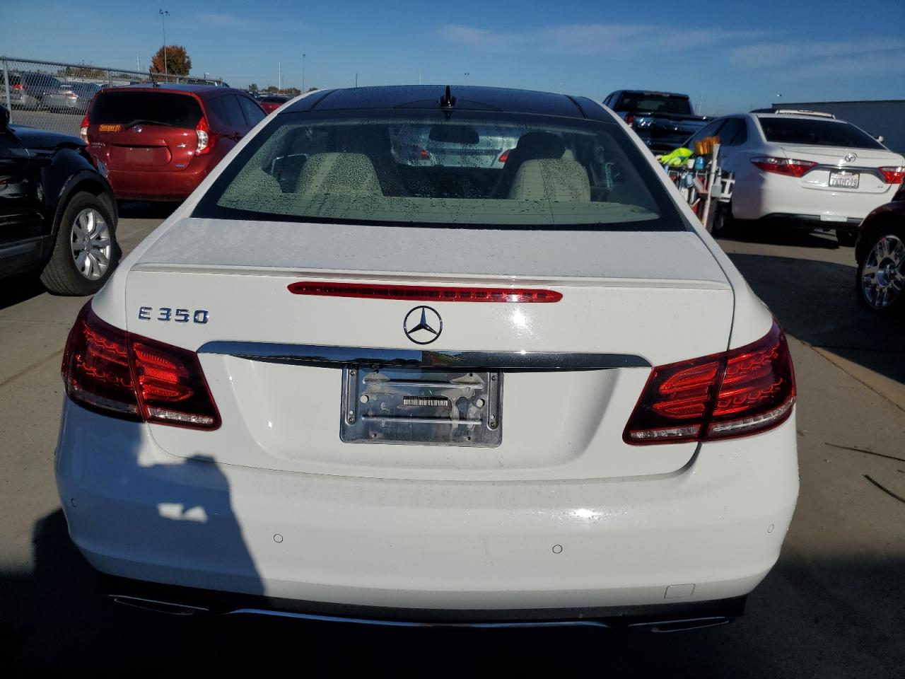 2014 Mercedes-Benz E 350 VIN: WDDKJ5KB7EF257121 Lot: 80986364