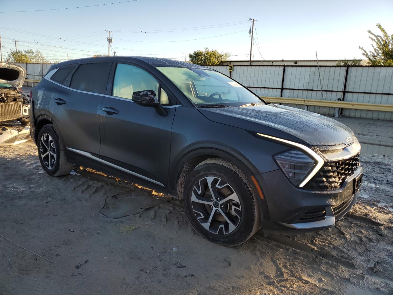 2024 Kia Sportage - Image 4