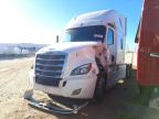 2018 Freightliner Cascadia 126  de vânzare în Colton, CA - Side