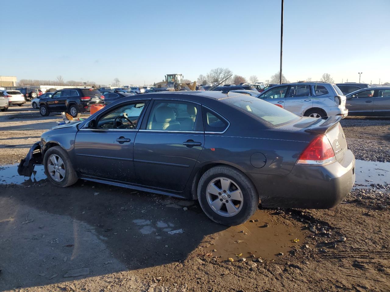 2010 Chevrolet Impala - Image 2