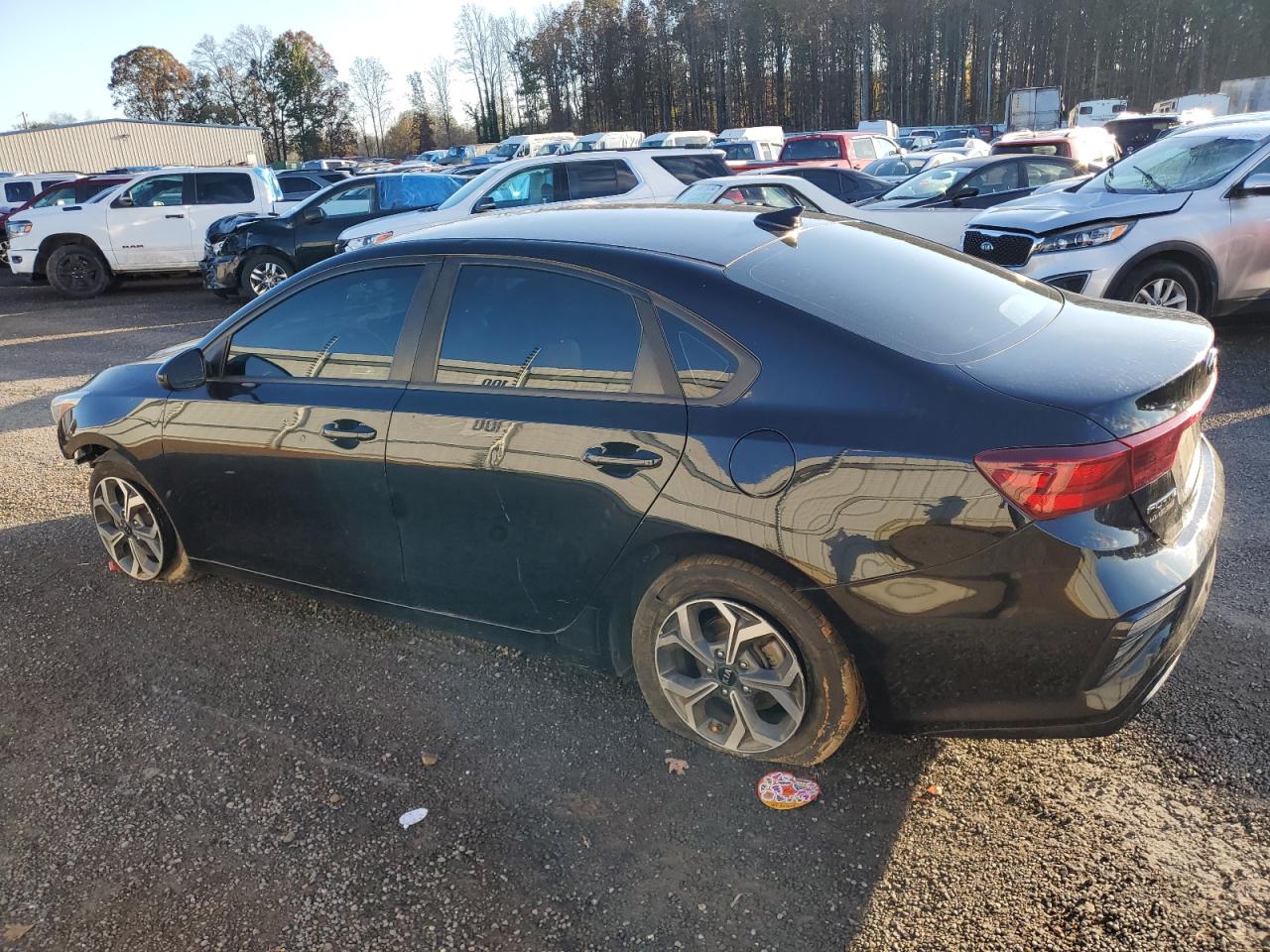 VIN 3KPF24AD2KE029460 2019 KIA FORTE no.2