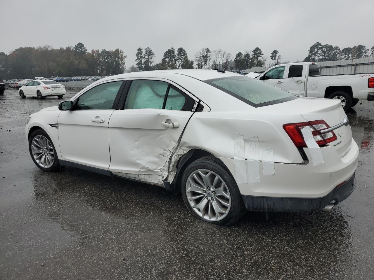 VIN 1FAHP2F80EG130744 2014 FORD TAURUS no.2