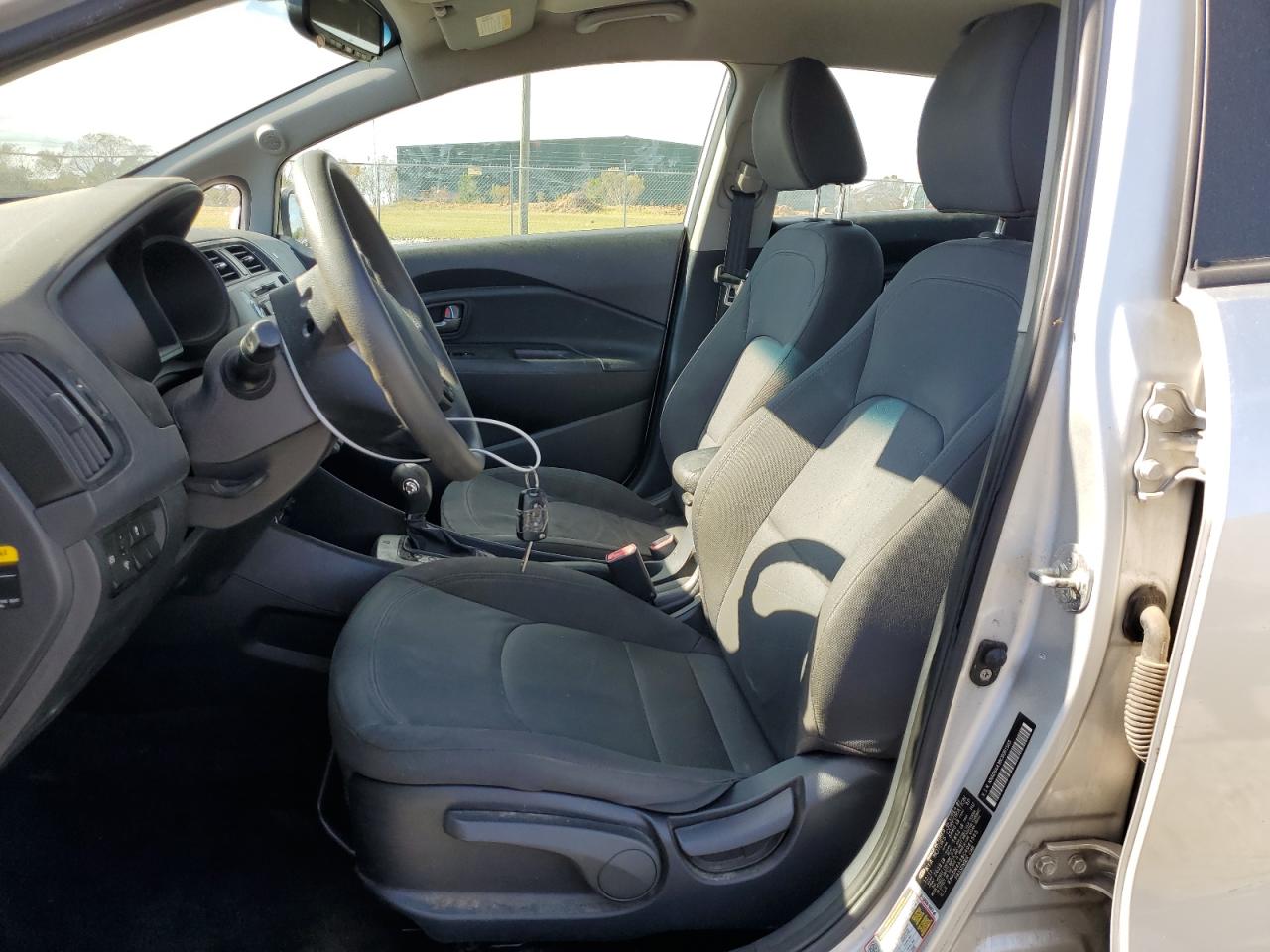 2012 Kia Rio - Image 7
