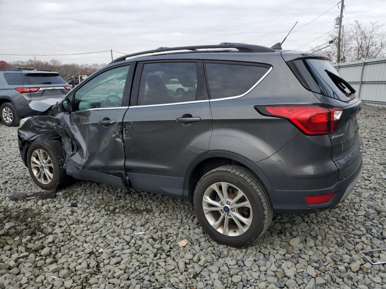 2019 Ford Escape - Image 2