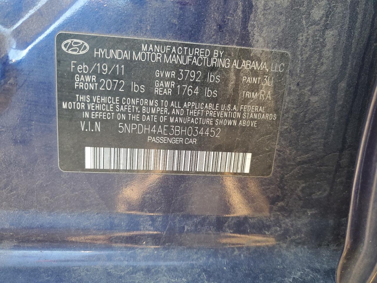 2011 Hyundai Elantra - Image 14
