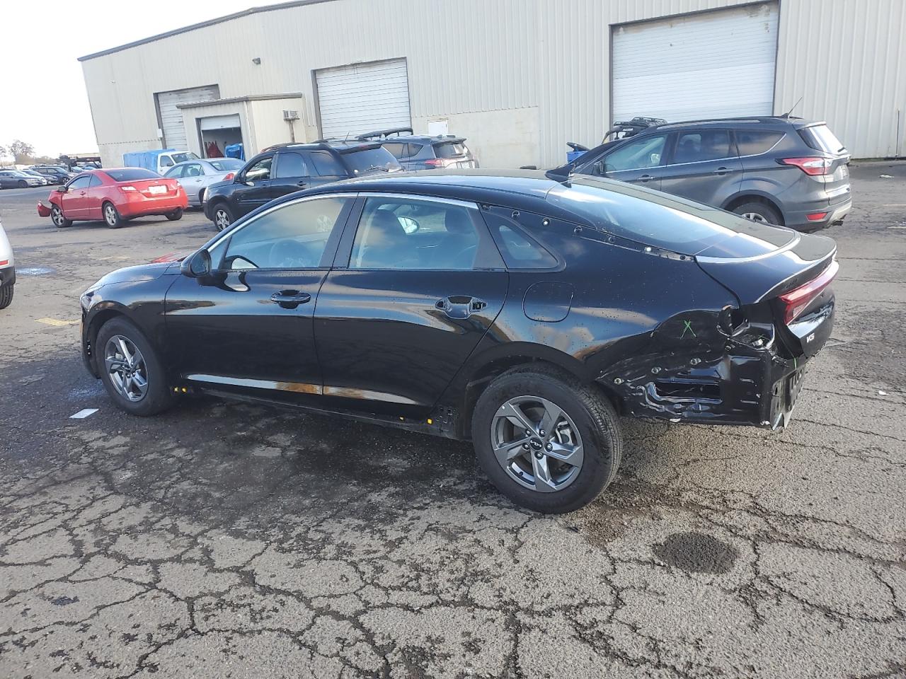2024 Kia K5 - Image 2
