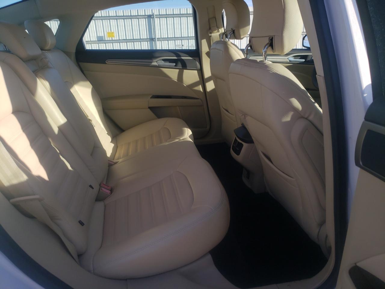 2013 Ford Fusion - Image 10
