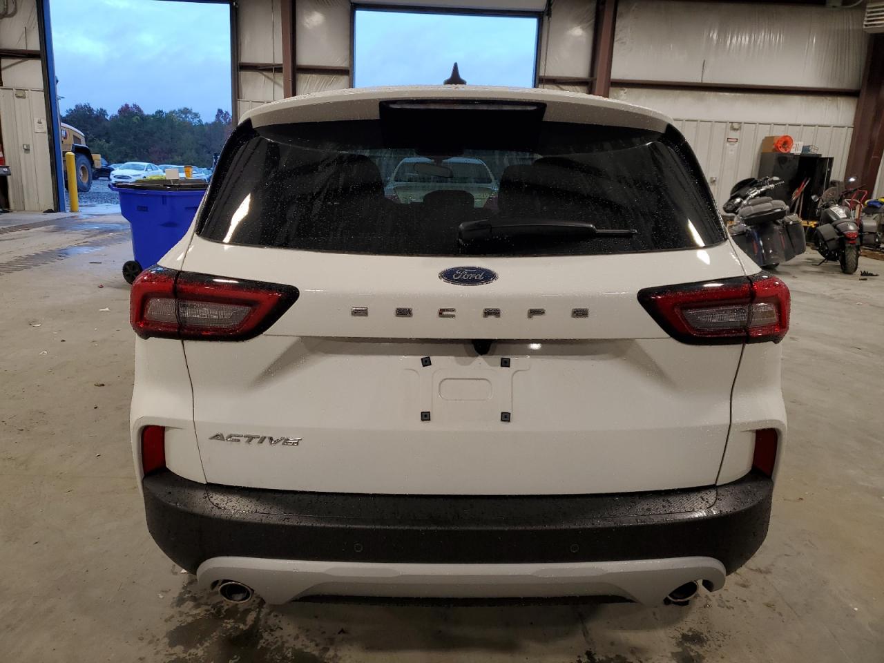 2023 Ford Escape - Image 6
