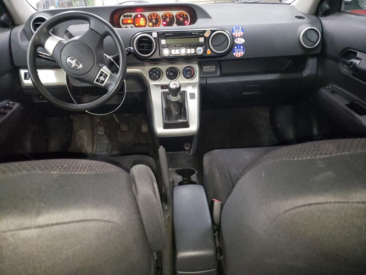 2009 Scion xB - Image 8