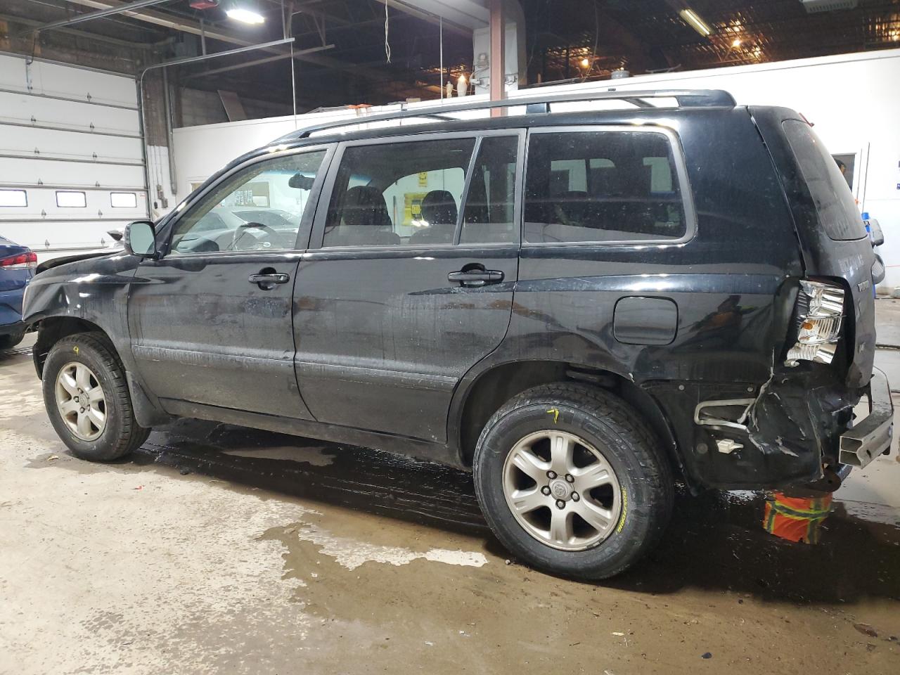 2002 Toyota Highlander - Image 2