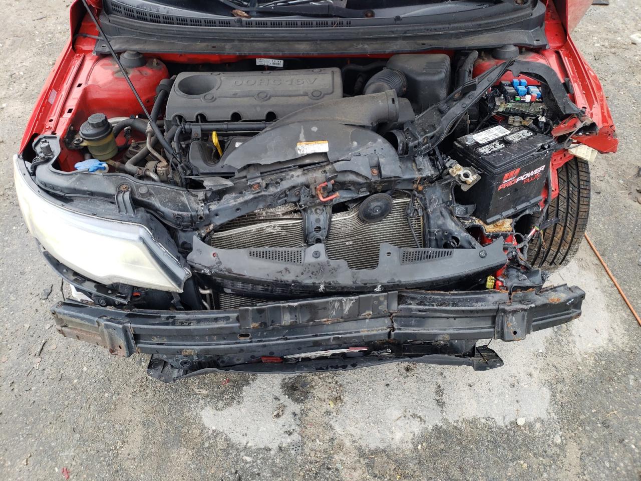 2010 Kia Forte - Image 11