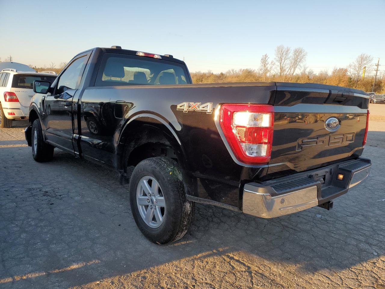 2022 Ford F-150 - Image 2