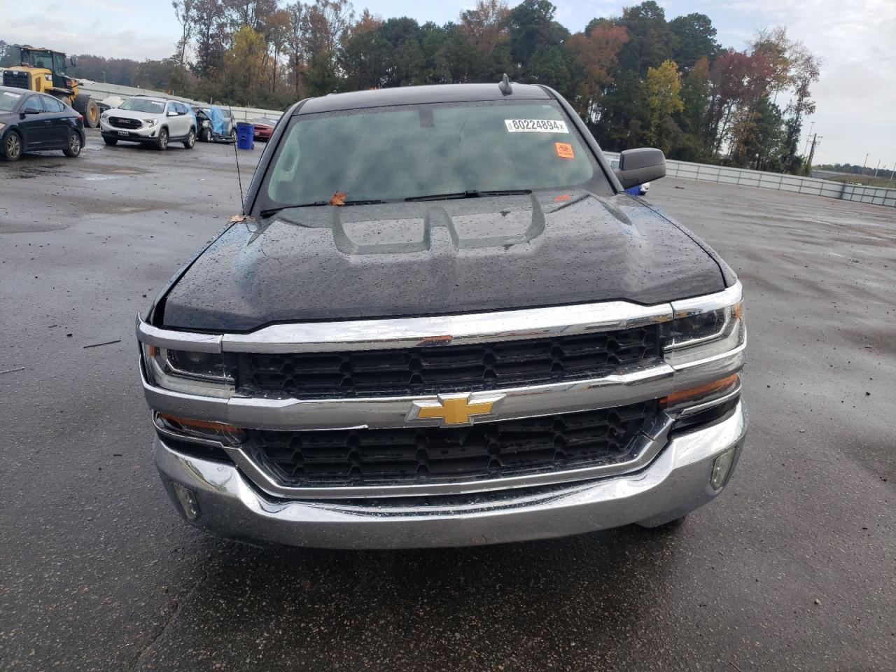 2018 Chevrolet Silverado - Image 5