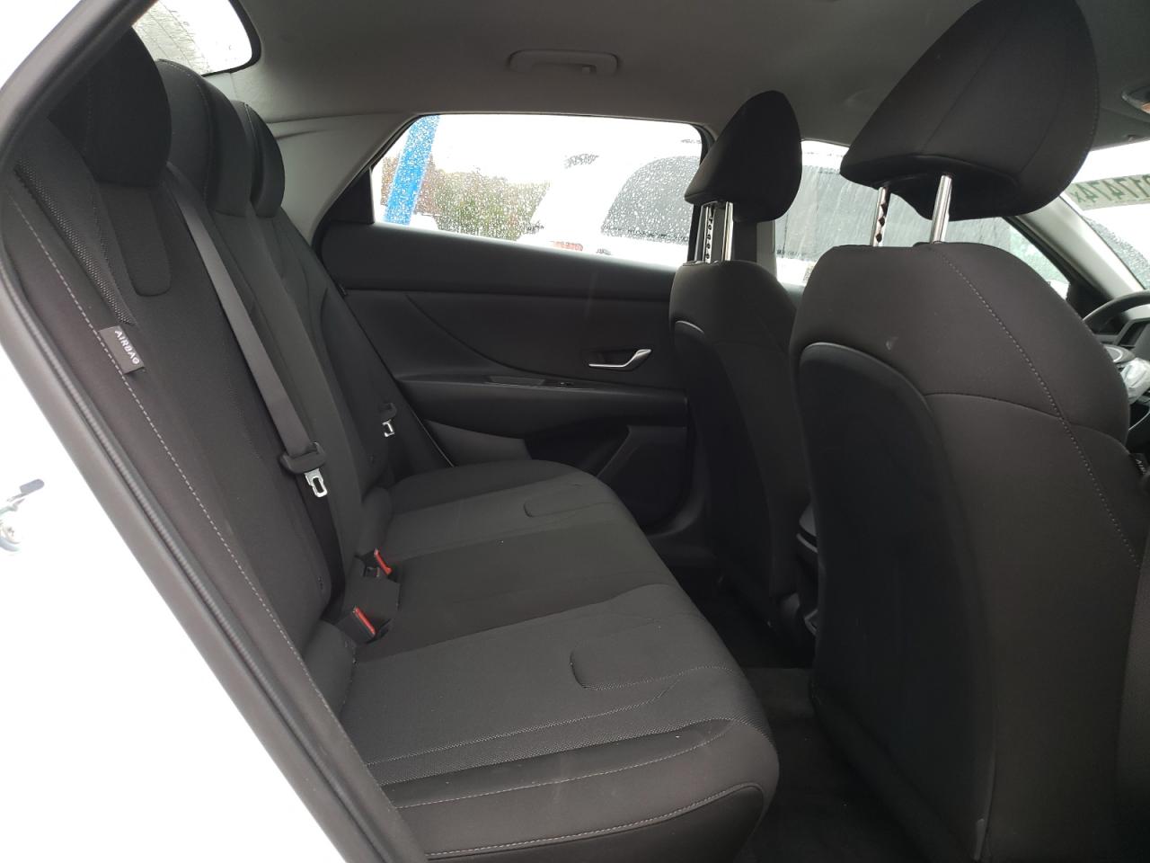 2024 Hyundai Elantra - Image 10