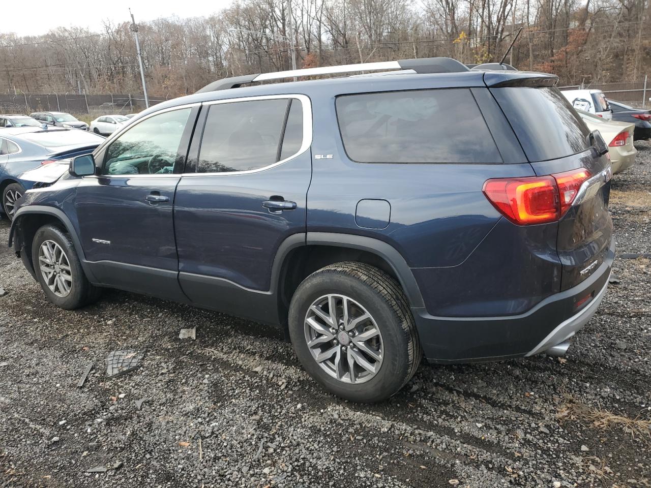 2018 GMC Acadia - Image 2