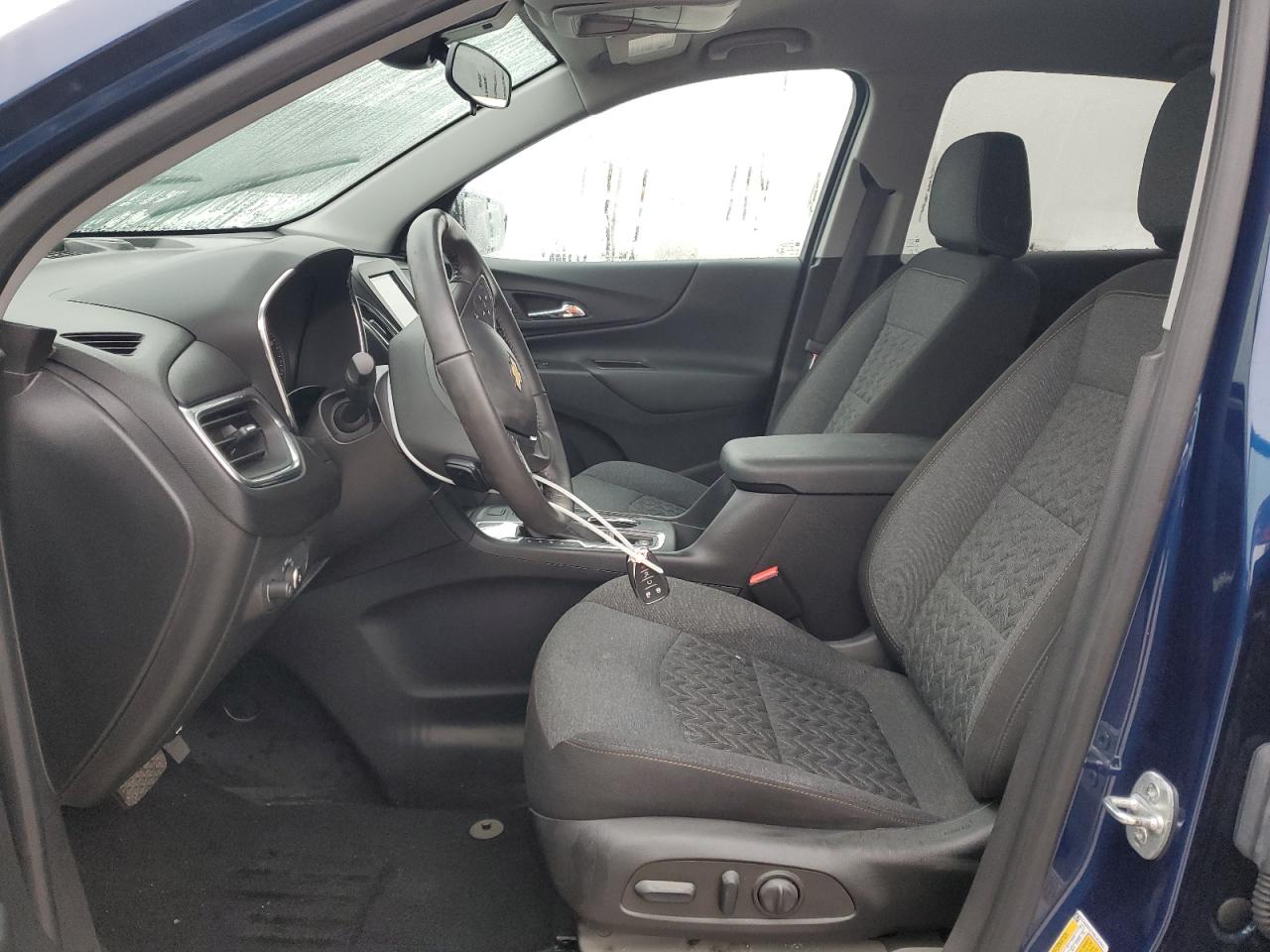 2022 Chevrolet Equinox - Image 7