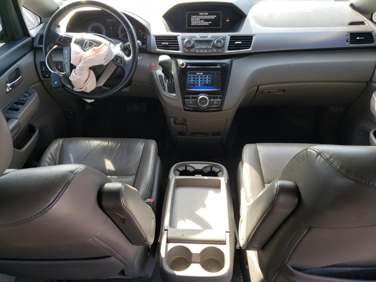 2015 Honda Odyssey - Image 8
