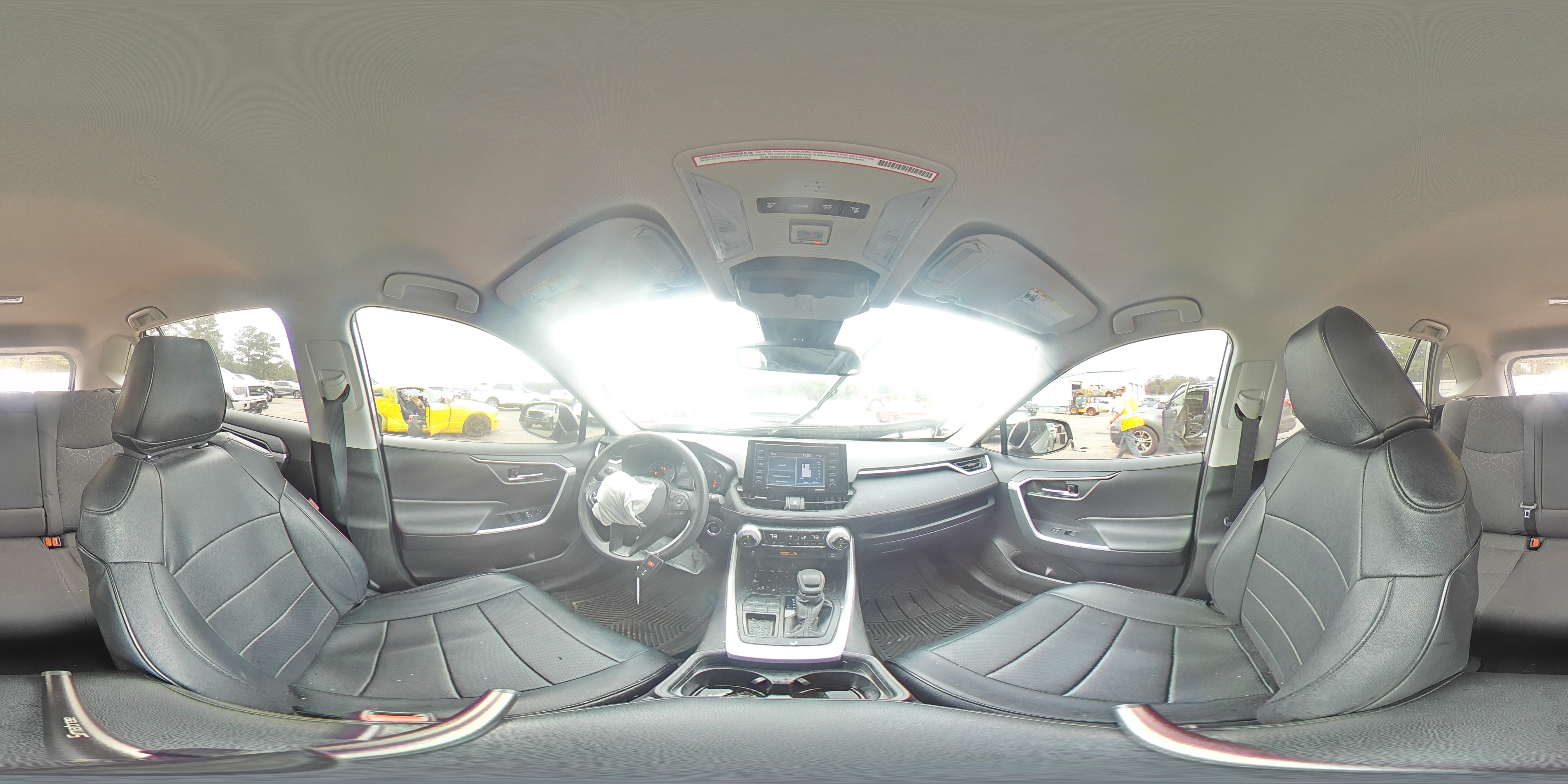 2021 Toyota RAV 4 - Image 14