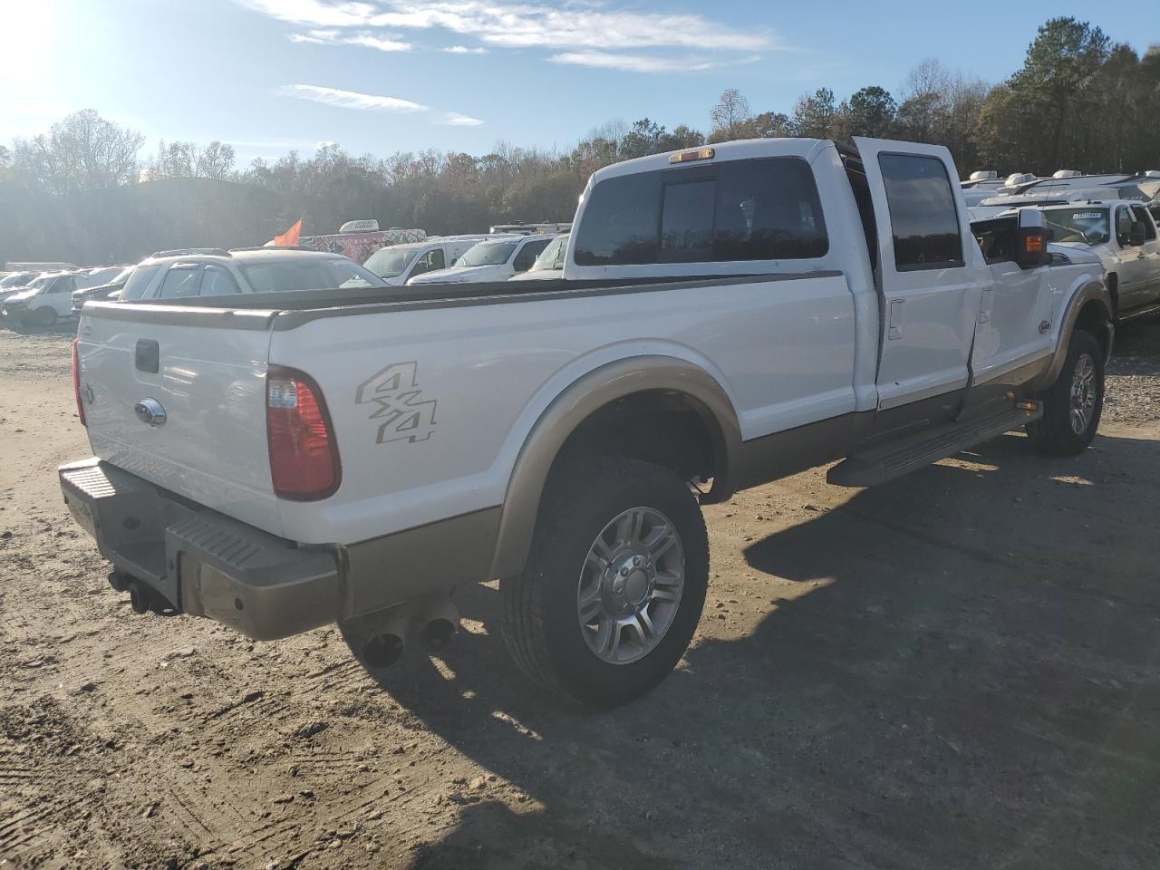2013 Ford F350 - Image 3