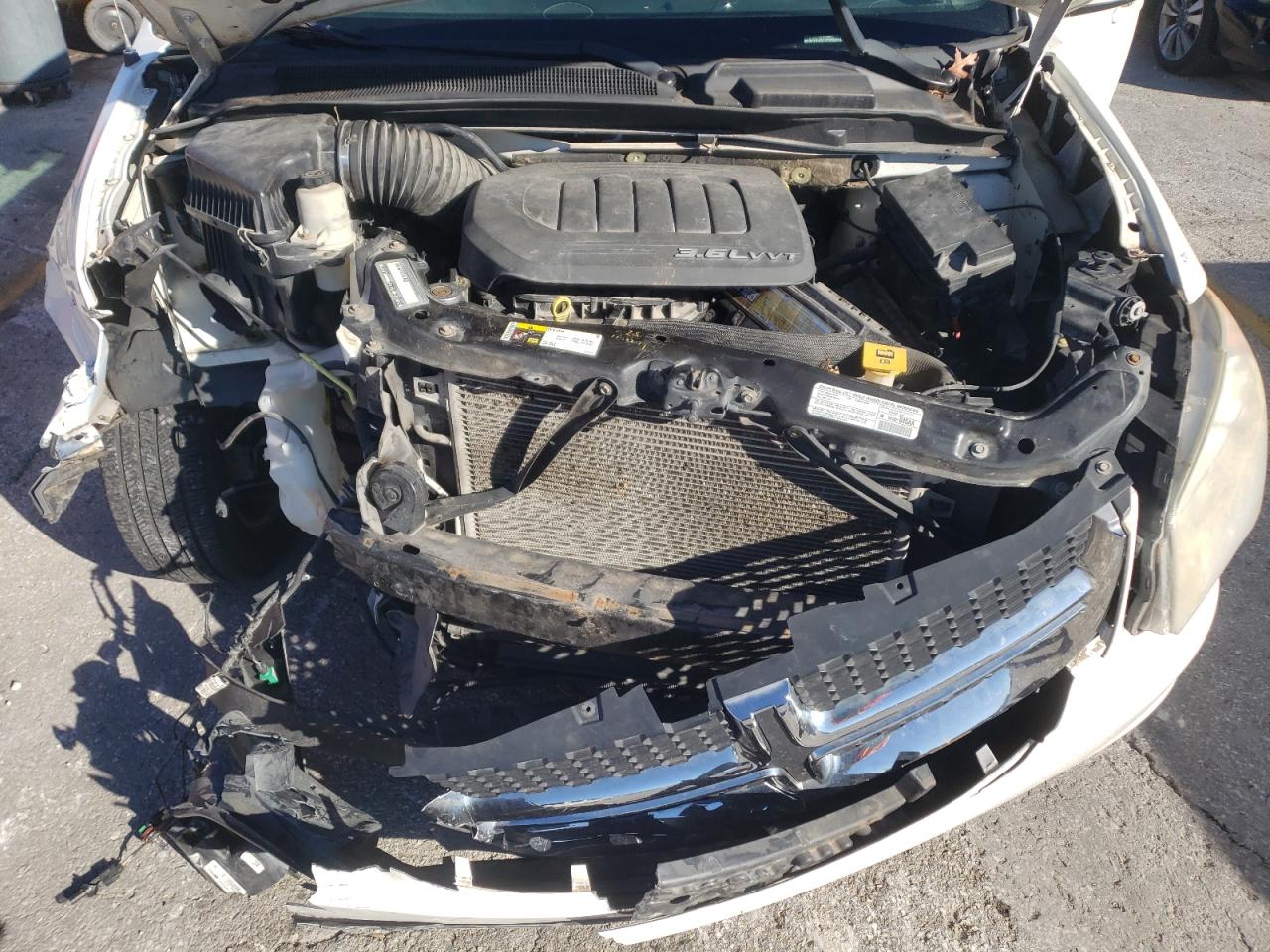 2013 Dodge Caravan - Image 12