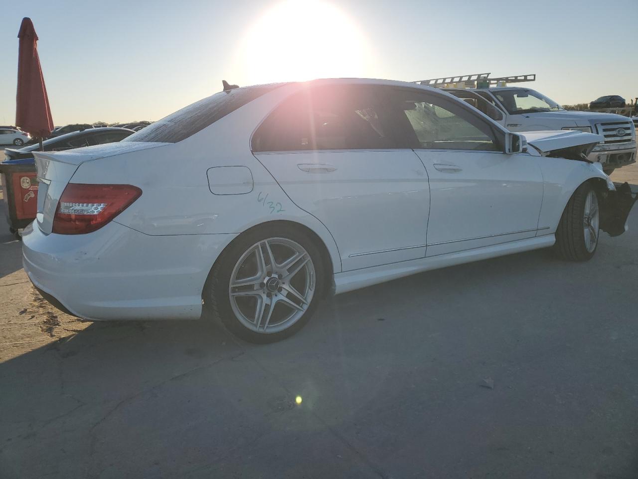 VIN WDDGF4HB7DA836467 2013 MERCEDES-BENZ C-CLASS no.3