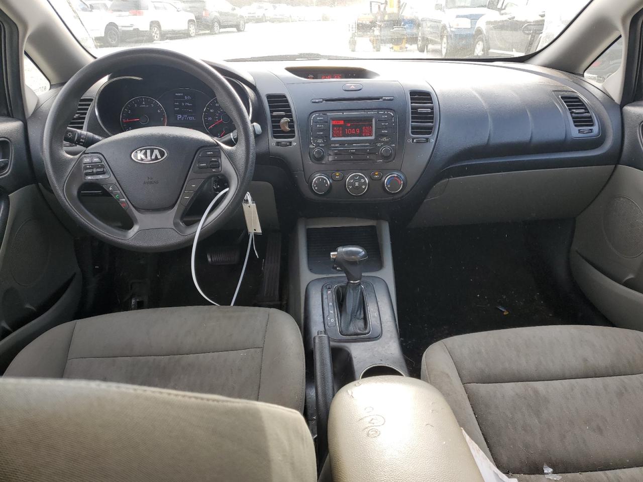 2014 Kia Forte - Image 8