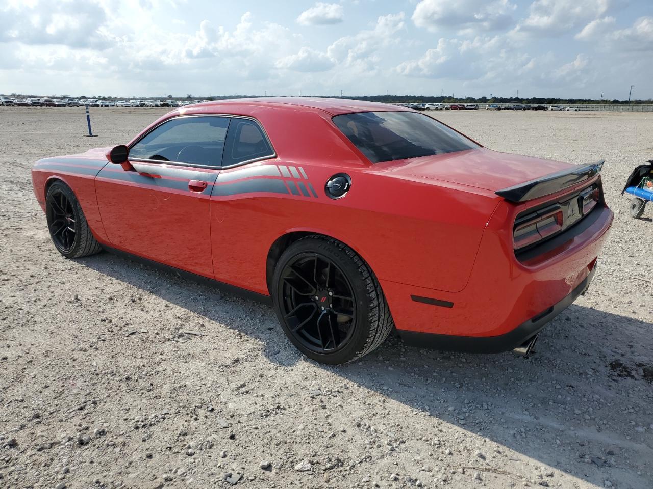 VIN 2C3CDZAG1GH283343 2016 DODGE CHALLENGER no.2