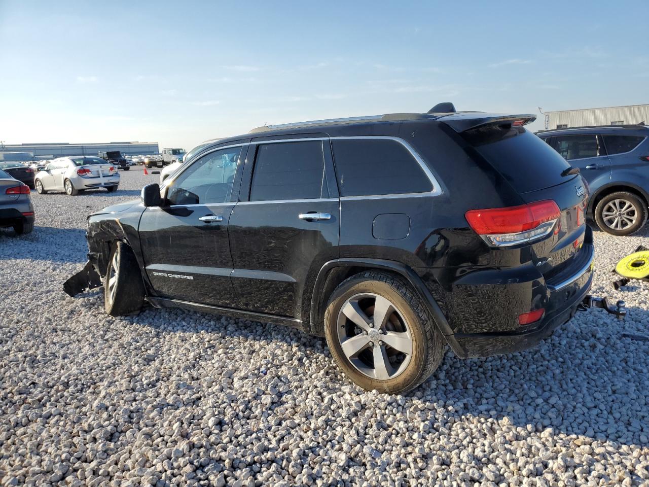 2015 Jeep Grand Cherokee - Image 2