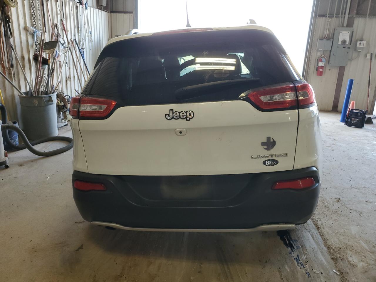 2017 Jeep Grand Cherokee - Image 6