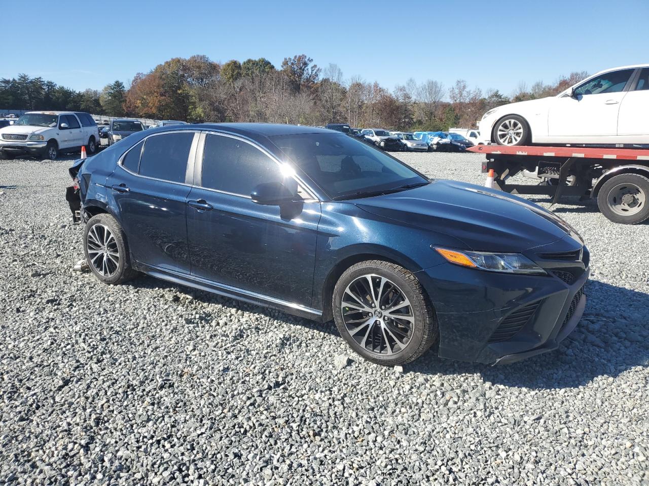 2019 Toyota Camry - Image 4