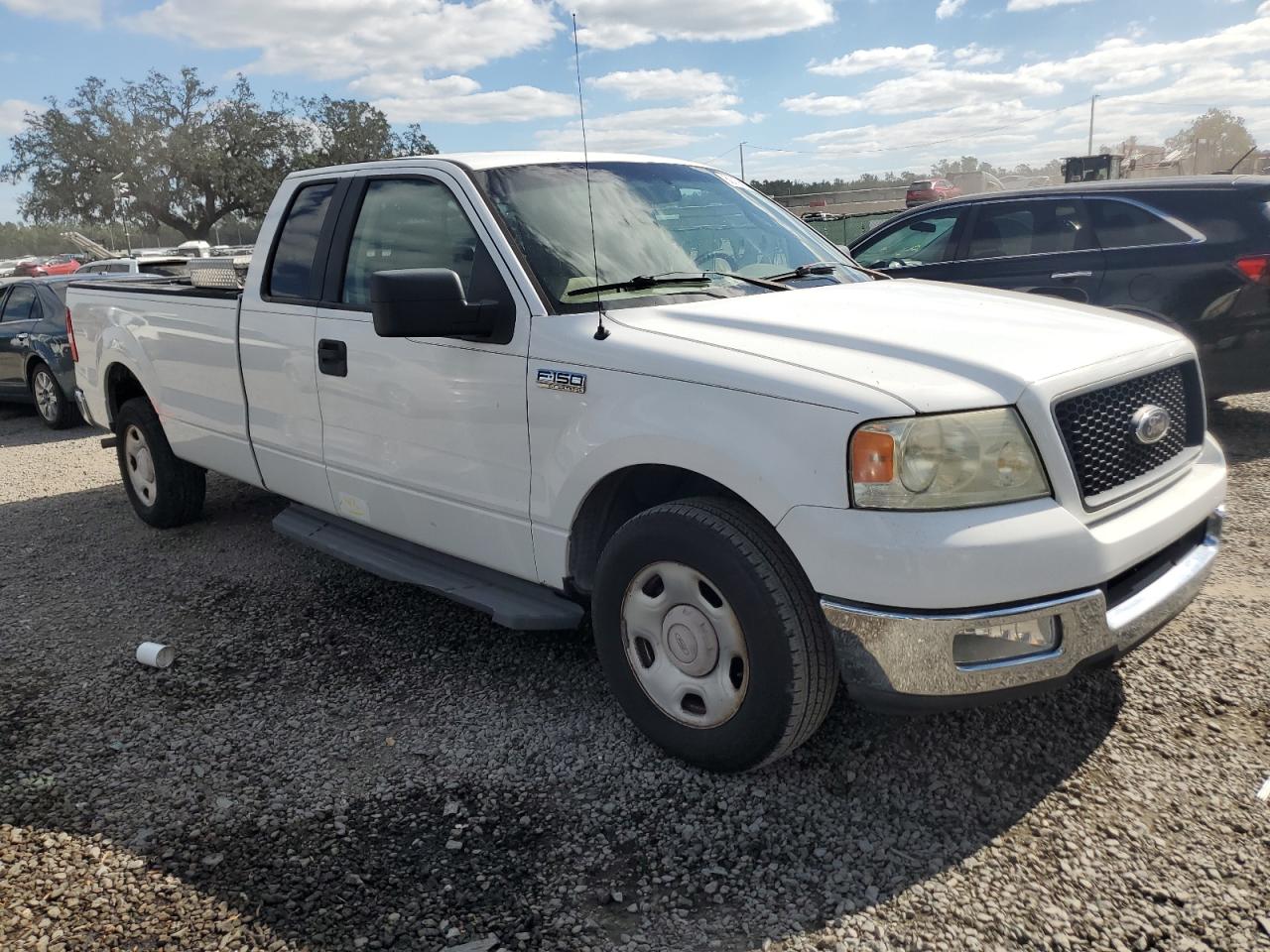 2005 Ford F-150 - Image 4