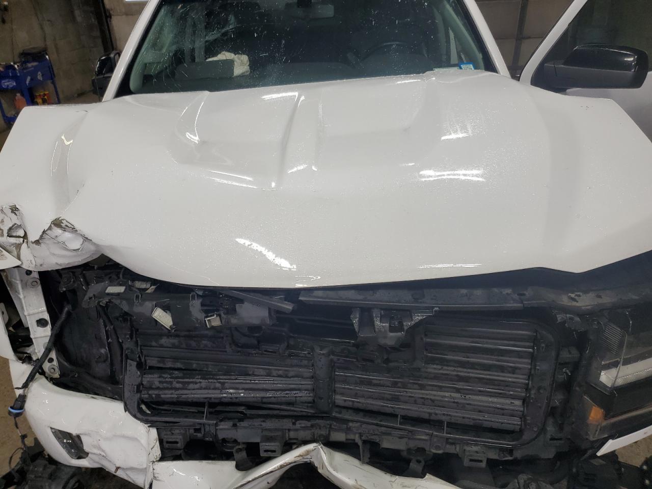 2018 Chevrolet Silverado - Image 12