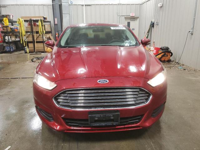 Седани FORD FUSION 2016 Червоний